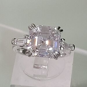3ct CUSHION CUT Gorgeous AAA CZ RING SILVER
